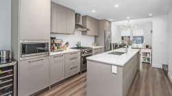 2304 St Andrews Street  Port Moody, BC V3H 2A8