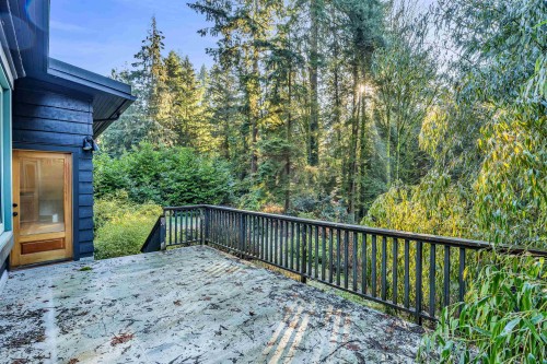 430 Macbeth Crescent, West Vancouver, BC 