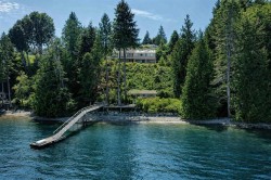 6448 Gale Avenue N Sechelt, BC V7Z 0L1