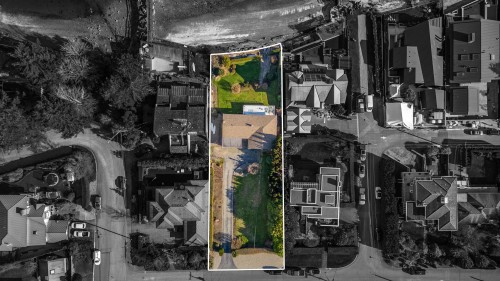 450 Beachview Drive, North Vancouver, BC 