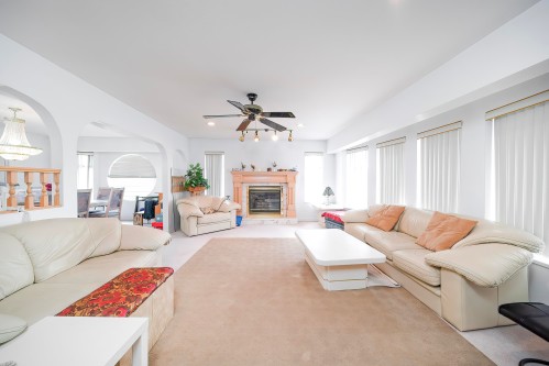 7000 No. 5 Road, Richmond, BC 