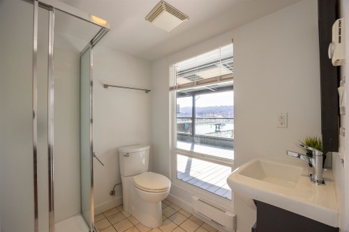 936 Alderside Road, Port Moody, BC 