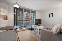 603-1212 Howe Street  Vancouver, BC V6Z 2M9