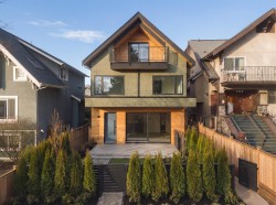 1-2755 11th Avenue W Vancouver, BC V6K 2L8