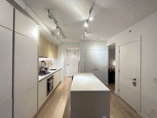 657 Whiting Way, Vancouver, BC 