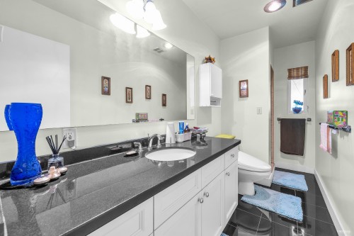 1258 33Rd Avenue W, Vancouver, BC 