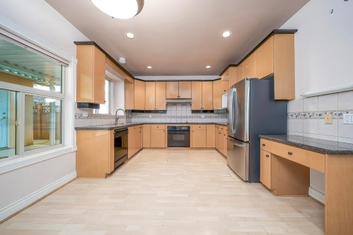 6195 Garrison Court, Richmond, BC 