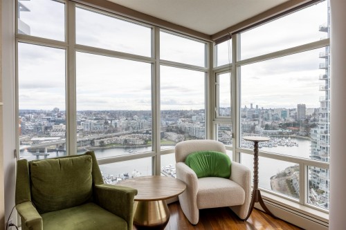 2907-198 Aquarius Mews, Vancouver, BC 