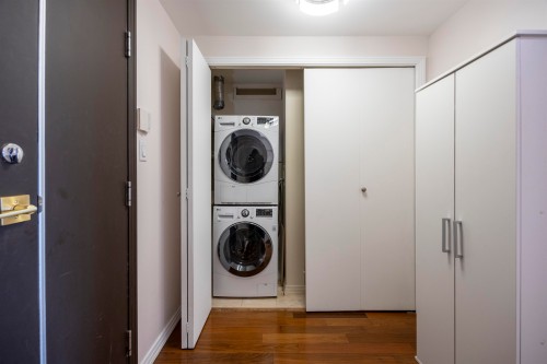 2907-198 Aquarius Mews, Vancouver, BC 