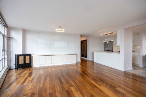 2907-198 Aquarius Mews, Vancouver, BC 