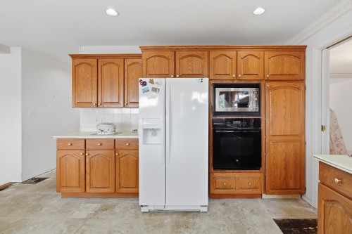 8 Greystone Place, Port Moody, BC 