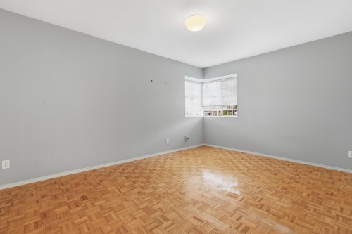 8 Greystone Place, Port Moody, BC 