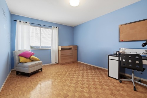 8 Greystone Place, Port Moody, BC 