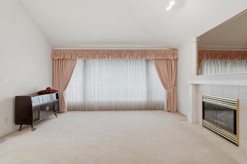 8 Greystone Place, Port Moody, BC 