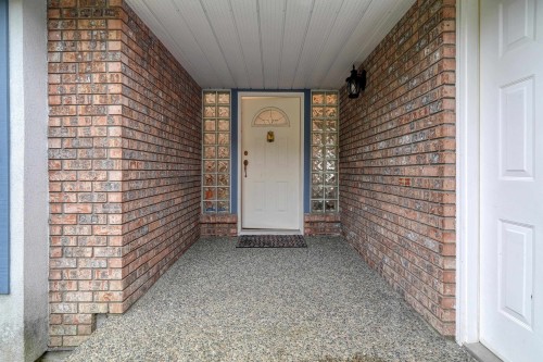 8 Greystone Place, Port Moody, BC 