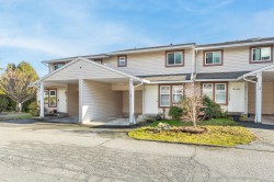 2-765 School Road  Gibsons, BC V0N 1V9