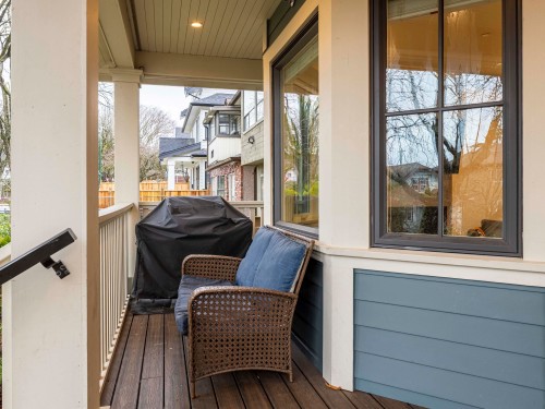 554 10Th Avenue E, Vancouver, BC 