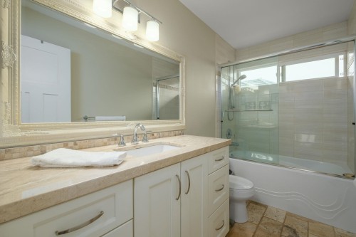 459 Cariboo Crescent, Coquitlam, BC 