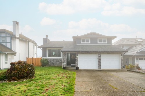 459 Cariboo Crescent, Coquitlam, BC 