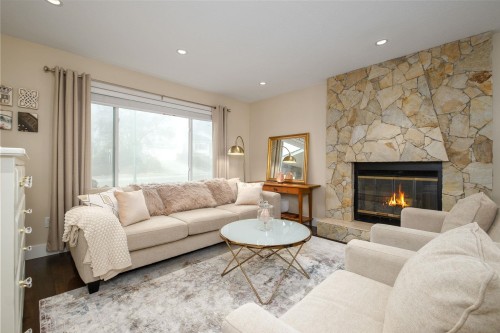 459 Cariboo Crescent, Coquitlam, BC 