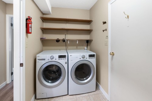 5162 Alderfeild Place, West Vancouver, BC 