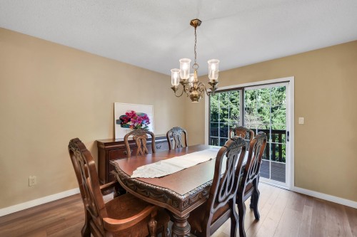 5162 Alderfeild Place, West Vancouver, BC 