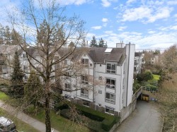 205-7465 Sandborne Avenue  Burnaby, BC V3N 4W7