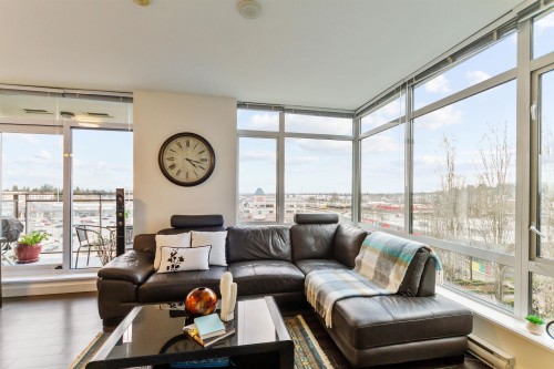 708-2789 Shaughnessy Street  Port Coquitlam, BC V3C 0C3