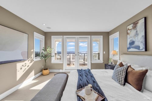 1460 Nelson Avenue, West Vancouver, BC 