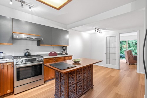 1174 Chateau Place, Port Moody, BC 