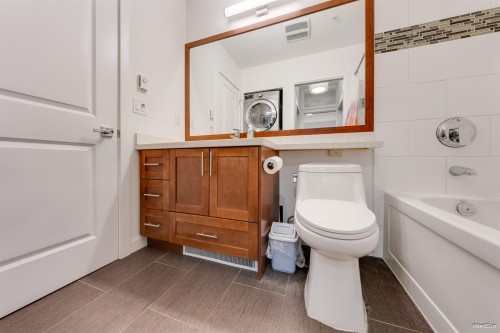 110-5655 Inman Avenue, Burnaby, BC 