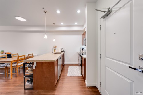 110-5655 Inman Avenue, Burnaby, BC 