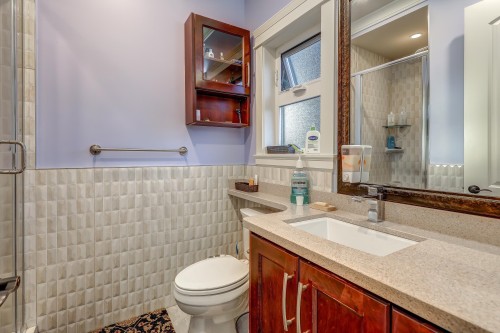 66 44Th Avenue W, Vancouver, BC 