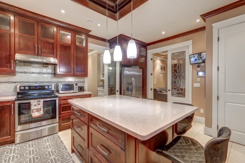 66 44Th Avenue W, Vancouver, BC 