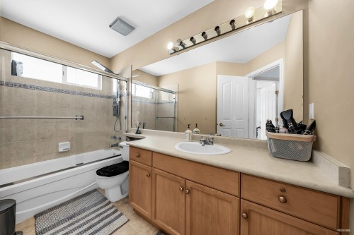 1601 Pinetree Way, Coquitlam, BC 