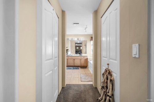 1601 Pinetree Way, Coquitlam, BC 