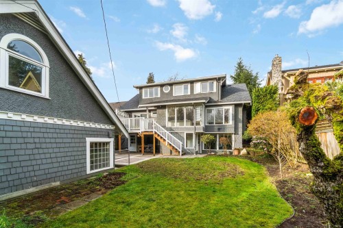 3322 38Th Avenue W, Vancouver, BC 