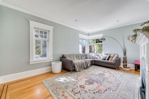 1987 37Th Avenue W, Vancouver, BC 