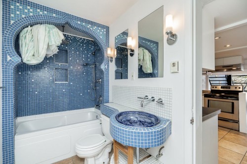 202-1850 Lorne Street, Vancouver, BC 