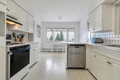 3088 Lazy A Street, Coquitlam, BC 