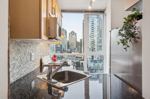 1202-1188 Richards Street, Vancouver, BC 