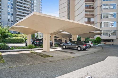 102-2135 Argyle Avenue, West Vancouver, BC 