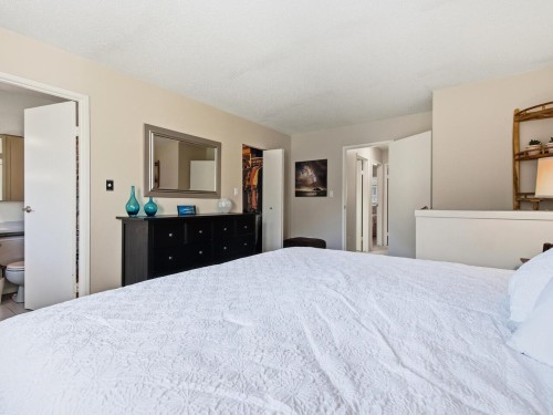 3920 Indian River Drive, North Vancouver, BC 
