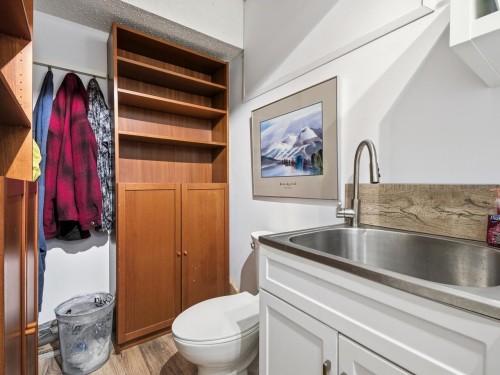 3920 Indian River Drive, North Vancouver, BC 