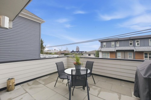 255 6Th Street E, North Vancouver, BC 