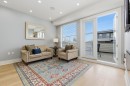 255 6Th Street E, North Vancouver, BC 