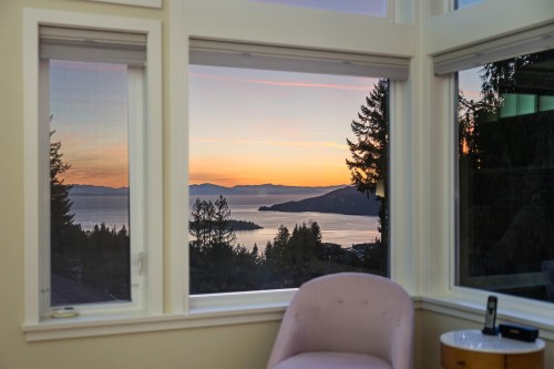 4721 Woodside Place, West Vancouver, BC 