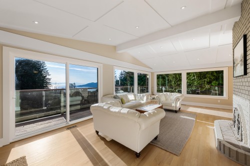 4721 Woodside Place, West Vancouver, BC 