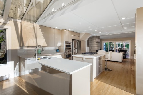 4721 Woodside Place, West Vancouver, BC 