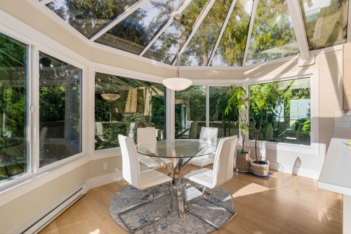 4721 Woodside Place, West Vancouver, BC 